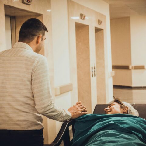 How Families Can Support Residents: Practical Tips for Involvement